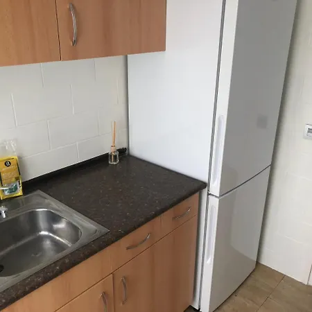 Ar Family Calafats يوريت دي مار